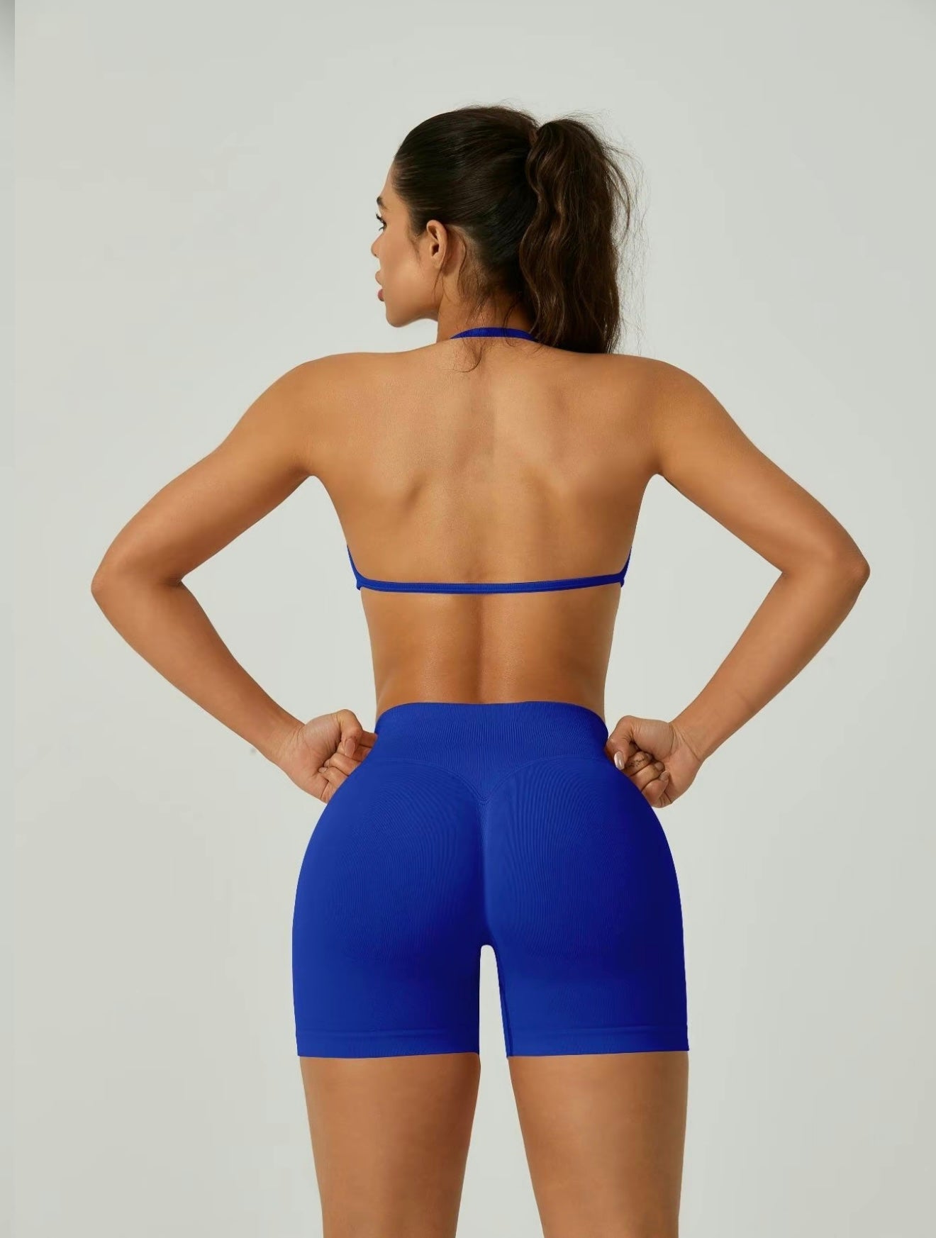 THE BARE SET